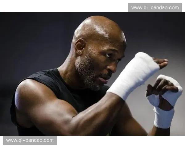 拳坛终极幻梦：当“野兽”泰森撞上“熄灯号”托尼，这是一场灵魂与钢铁的博弈